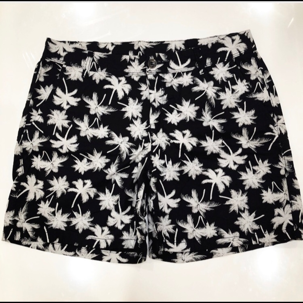 NWOT Women’s Shorts